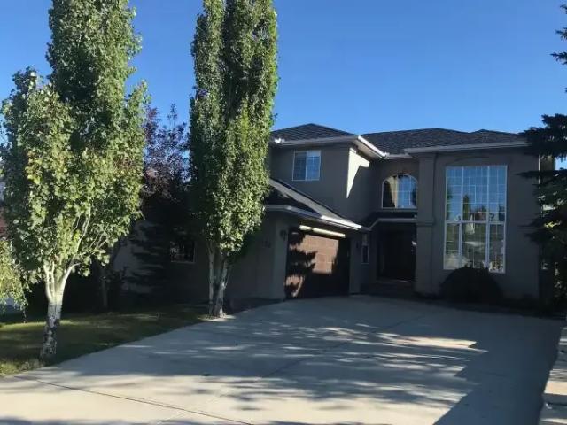 6 Bedroom House Calgary AB 104322144