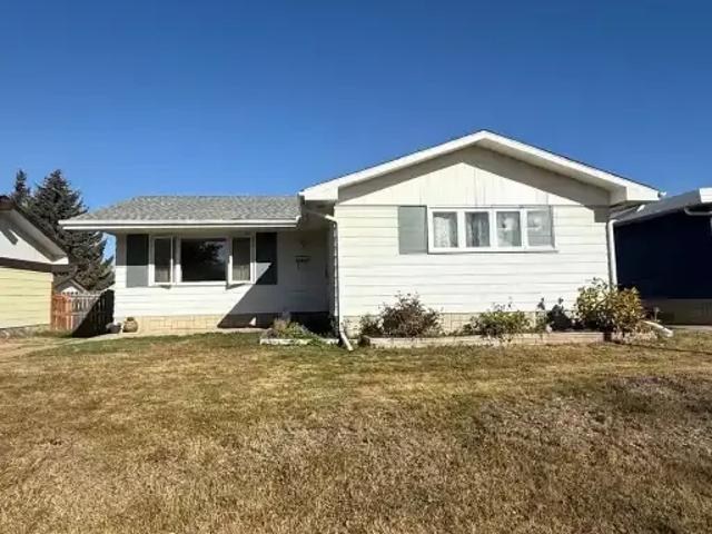 6 Bedroom House Edmonton AB LS102846342