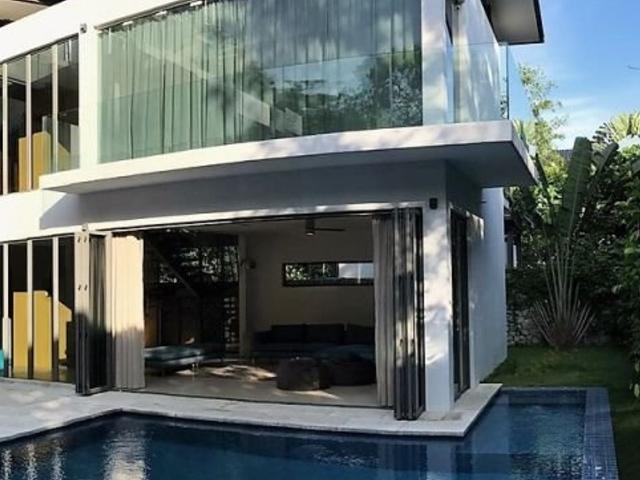 6 Bedroom House for rent in Bukit Pantai, Kuala Lumpur