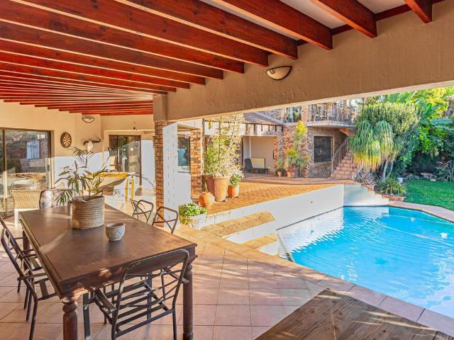 6 Bedroom house for sale in Boskruin, Randburg