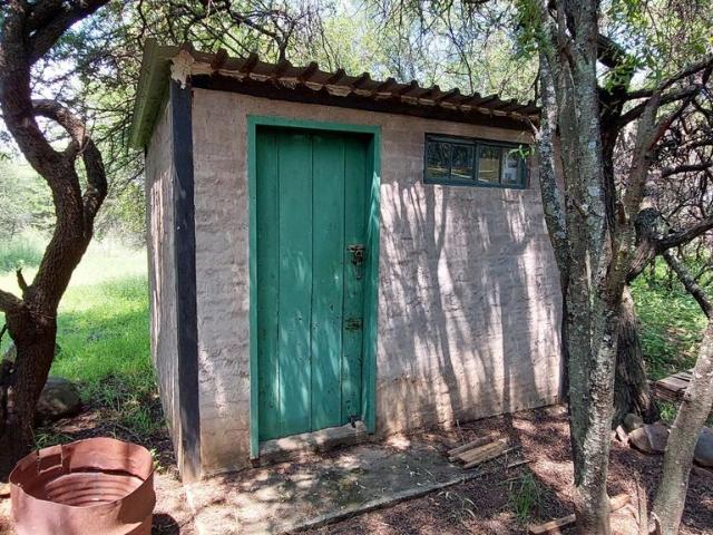 6 Bedroom house for sale in Buffelsdrift AH, Pretoria