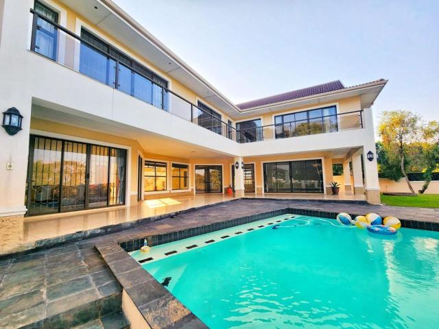 6 Bedroom house for sale in Durban North