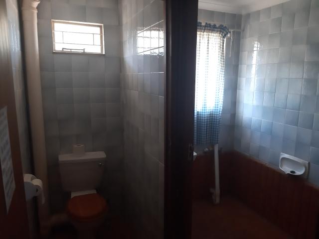 6 Bedroom House For Sale in Haakdoornboom AH