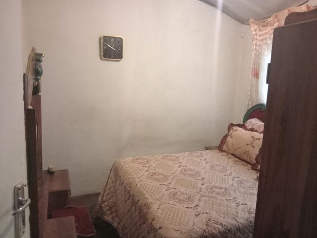 6 Bedroom House For Sale in Motsu