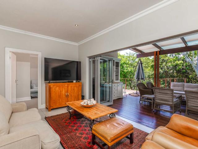 6 Bedroom House For Sale in Simbithi Eco Estate