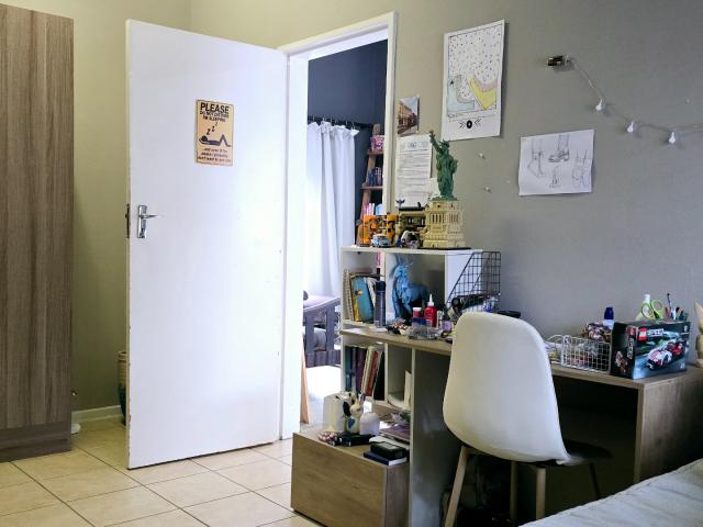 6 Bedroom House For Sale in Pierre Van Ryneveld