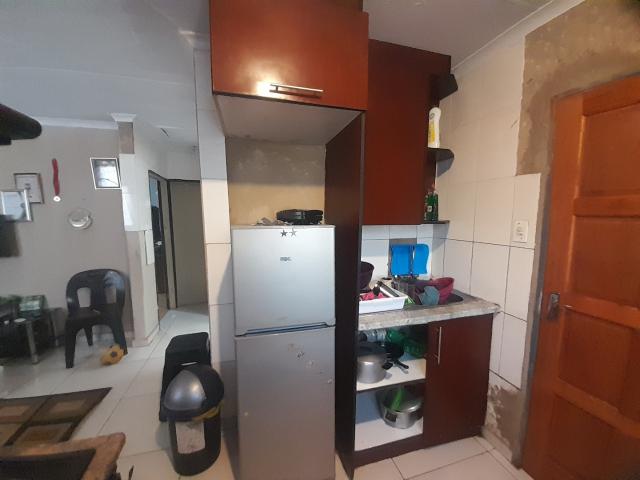6 Bedroom House For Sale in Protea Glen