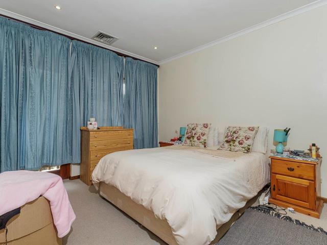 6 Bedroom House For Sale in Westville