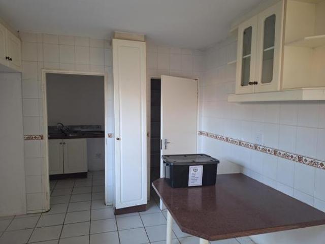 6 Bedroom House in Claudius