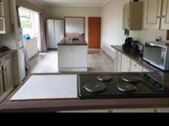 6 Bedroom House in Arcadia