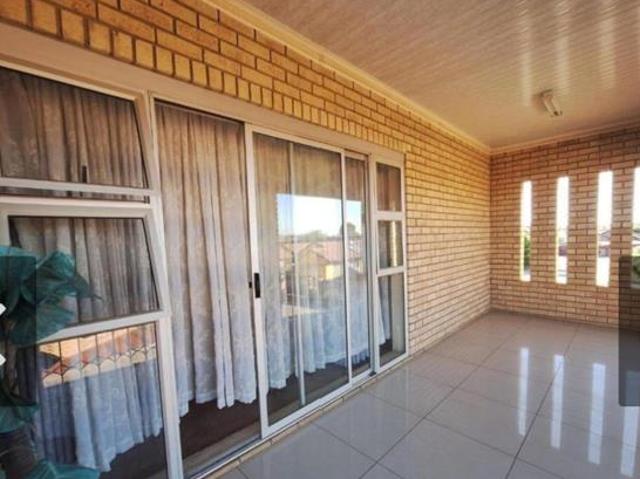 6 Bedroom House in Boitekong