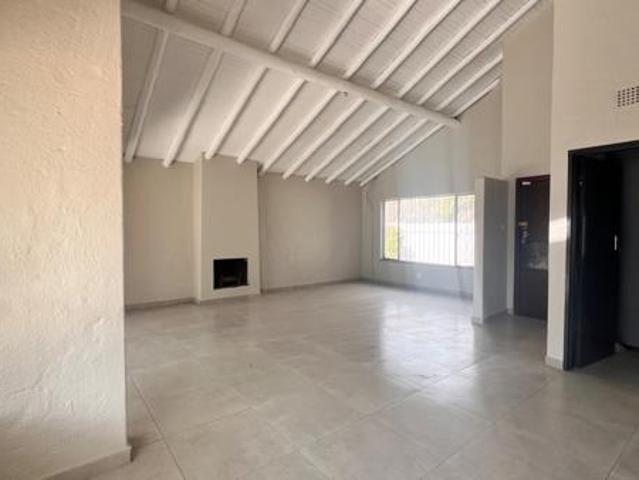 6 Bedroom House in Bordeaux