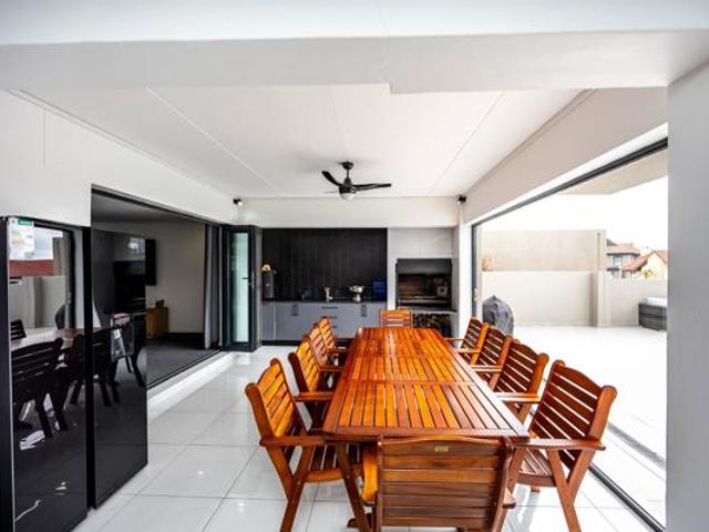 6 Bedroom House in Balugha River Estate