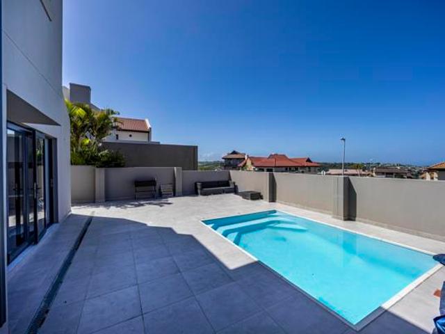 6 Bedroom House in Balugha River Estate