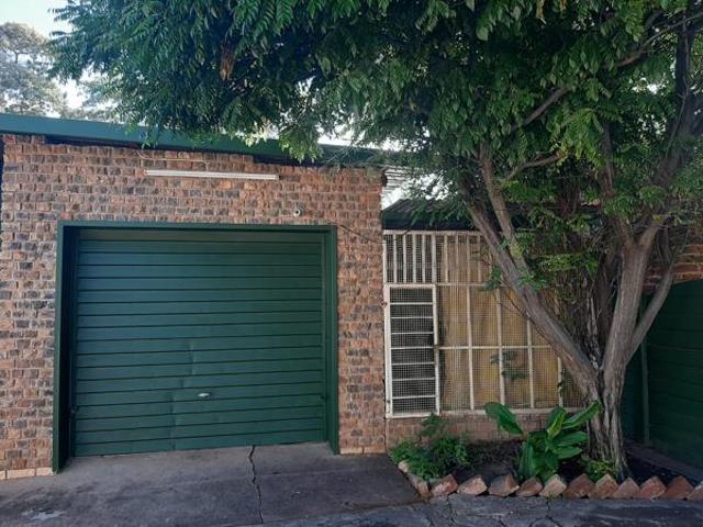 6 Bedroom House in Bela Warmbaths