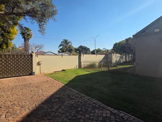 6 Bedroom House in Bela Warmbaths