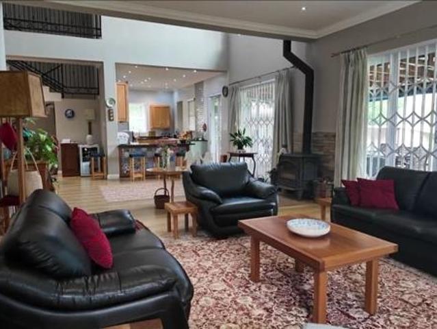 6 Bedroom House in Graskop