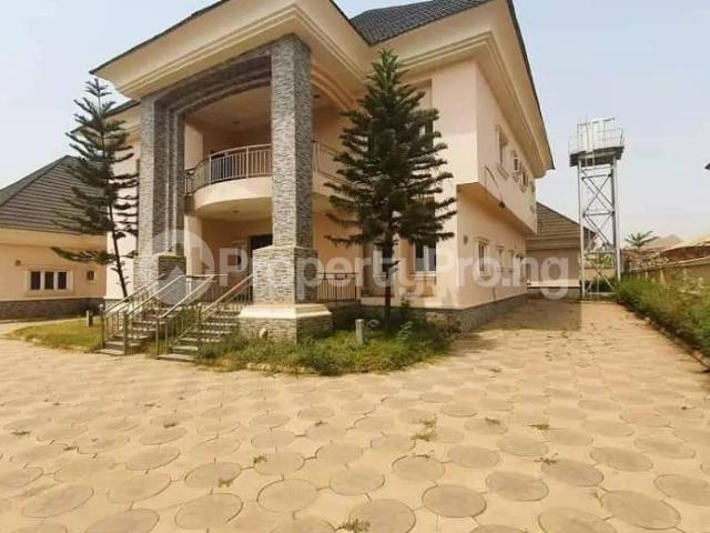 6 Bedroom House in Gwarinpa Abuja | House for sale in gwarinpa | House in gwarinpa | 6 Bedroom | PropertyPro Nigeria