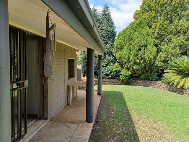 6 Bedroom House in Delmas