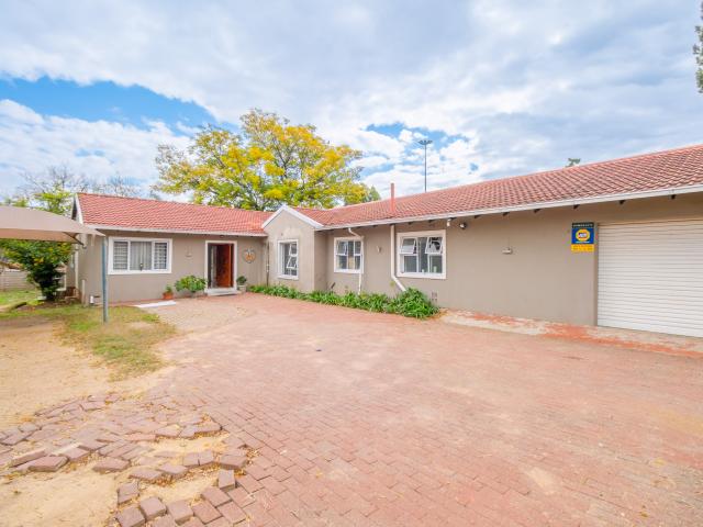 6 Bedroom House in Fourways