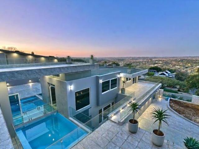 6 Bedroom House in Featherbrooke Estate