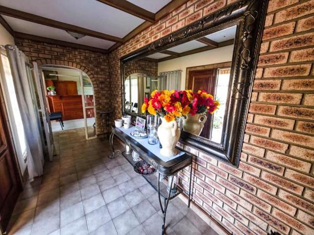 6 Bedroom House in Flimieda