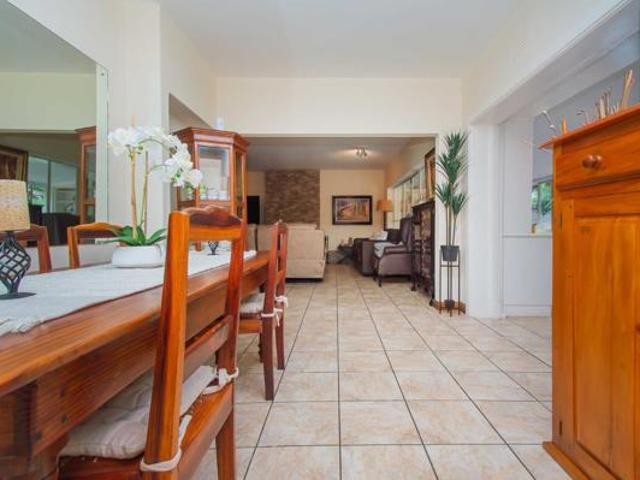 6 Bedroom House in Florida Park