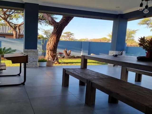 6 Bedroom House in Kathu