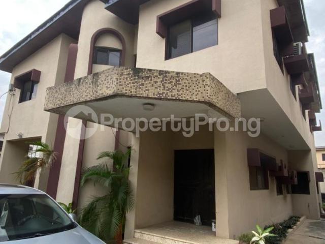 6 Bedroom House in Ketu Lagos | House for sale in ketu | House in ketu | 6 Bedroom | PropertyPro Nigeria