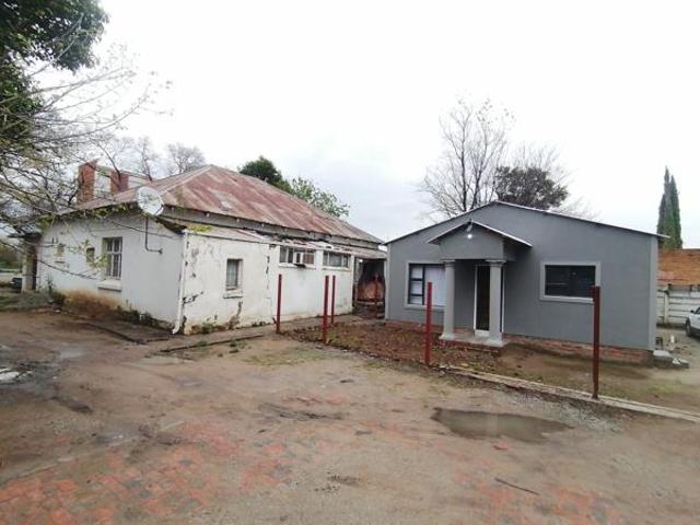 6 Bedroom House in Kroonstad Central