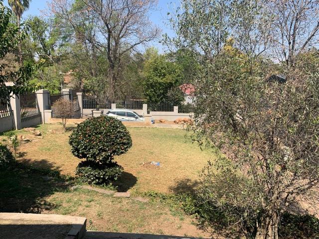 6 Bedroom House in Lombardy
