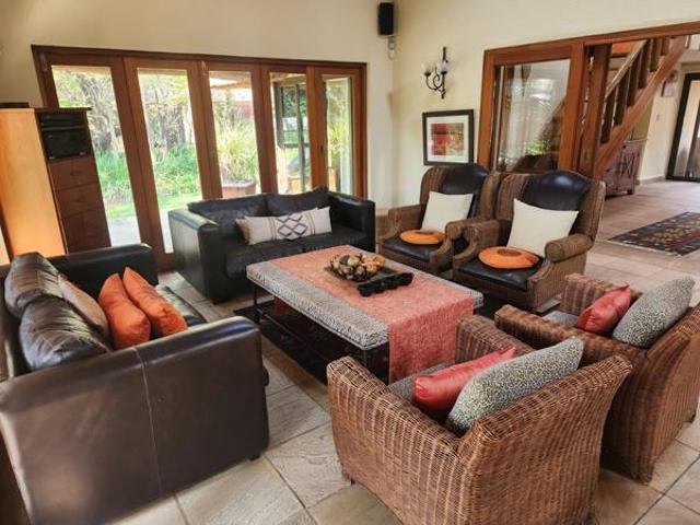 6 Bedroom House in Lakeland