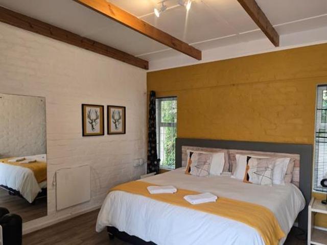 6 Bedroom House in Langebaan Central