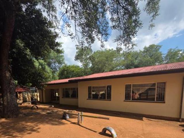 6 Bedroom House in Lephalale Ellisras