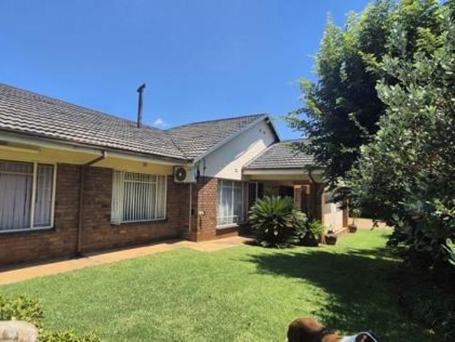 6 Bedroom House in Lydenburg Mashishing