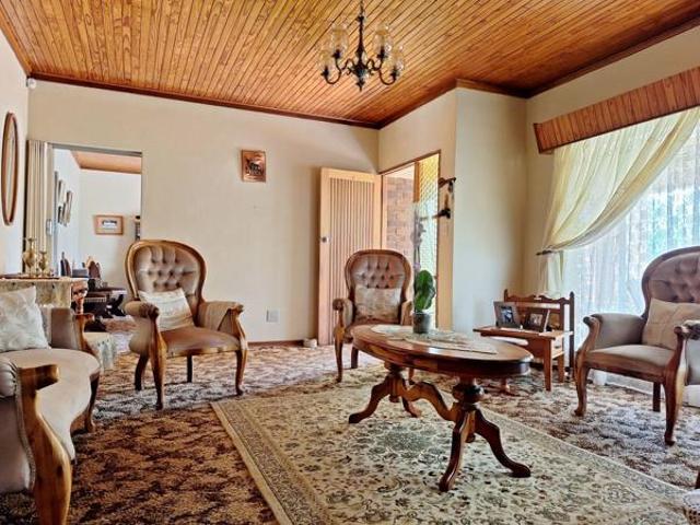 6 Bedroom House in Lydenburg