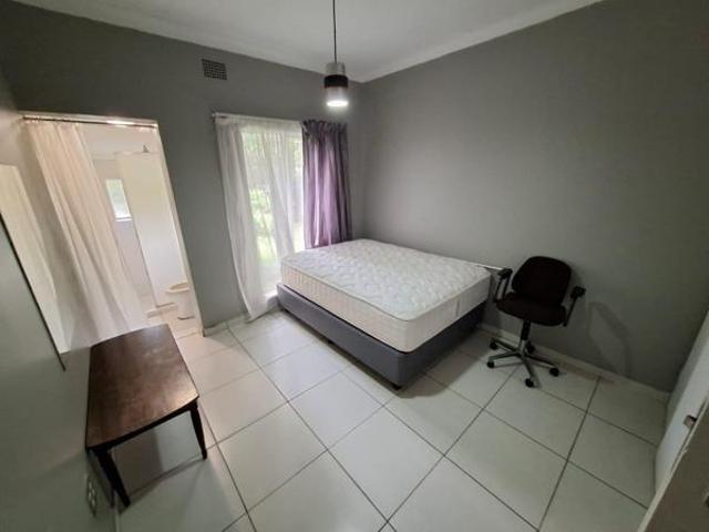 6 Bedroom House in Lynnwood Glen
