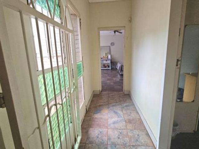 6 Bedroom House in Mookgophong