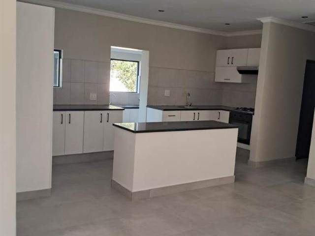 6 Bedroom House in Morehill