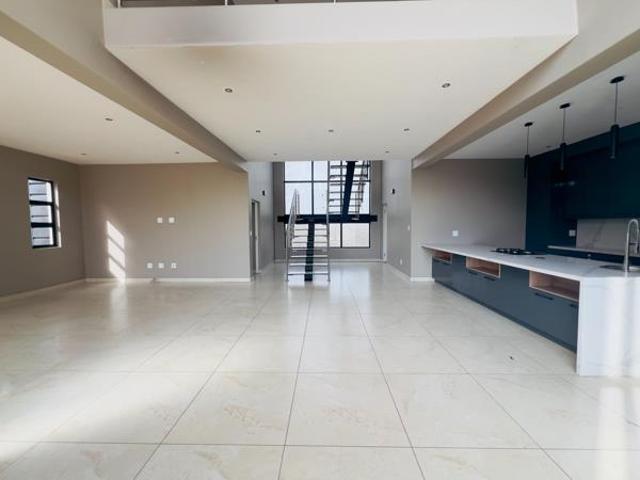 6 Bedroom House in Midstream Estate