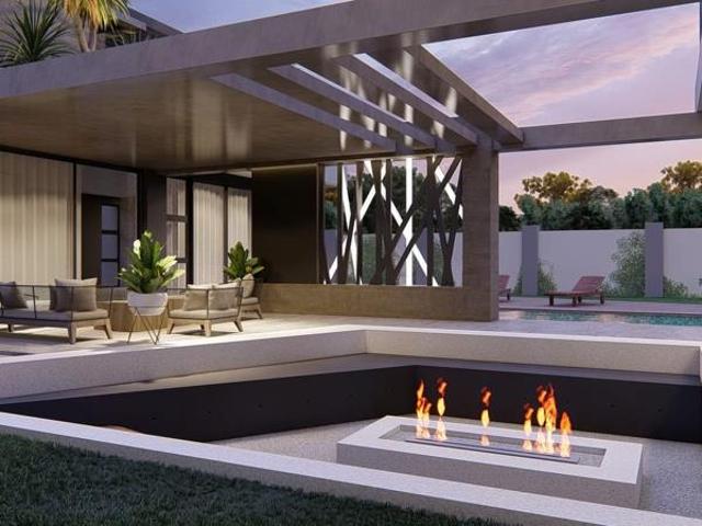6 Bedroom House in Midstream Ridge