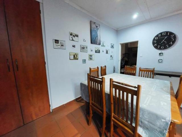 6 Bedroom House in Myngenoegen AH