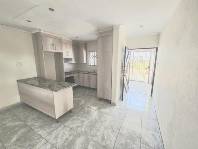 6 Bedroom House in Northam