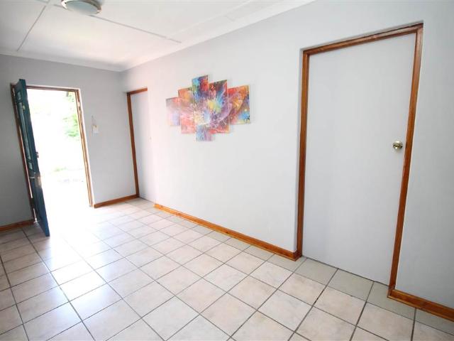 6 Bedroom House in Nahoon