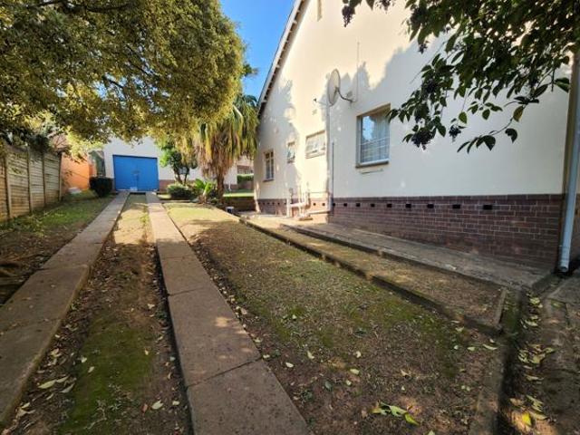 6 Bedroom House in Scottsville