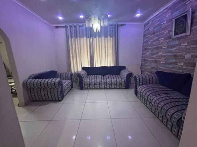 6 Bedroom House in Scottsville