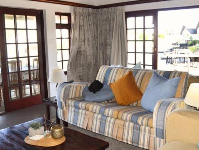 6 Bedroom House in St Francis Bay Canals