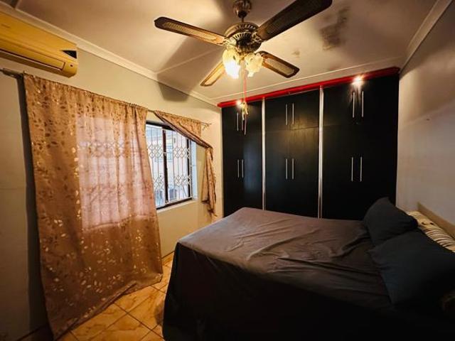 6 Bedroom House in Stanger Central