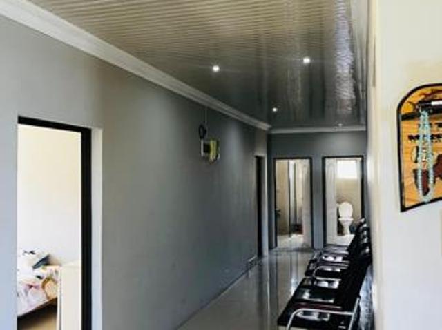 6 Bedroom House in Port St Johns