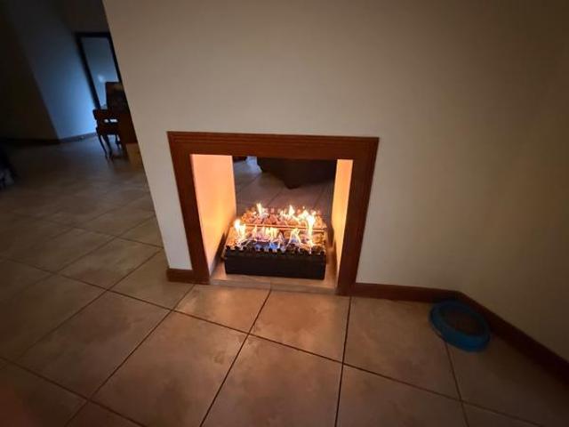 6 Bedroom House in Pecanwood
